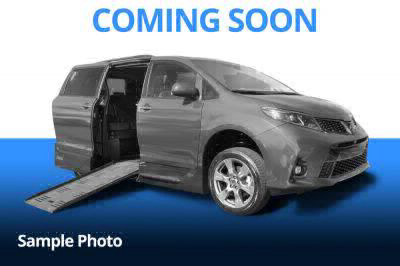 Handicap Van for Sale - 2018 Toyota Sienna LE Wheelchair Accessible Van VIN: 5TDKZ3DC6JS908651