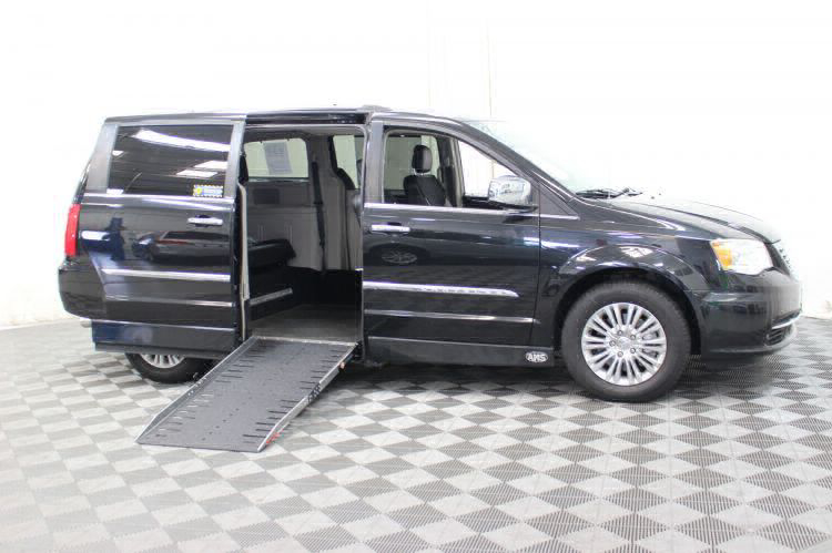 2012 chrysler town and country handicap van