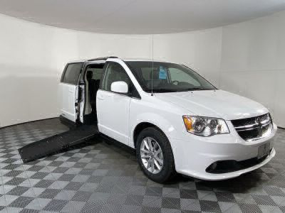Handicap Van for Sale - 2019 Dodge Grand Caravan SXT Wheelchair Accessible Van VIN: 2C4RDGCG4KR772071