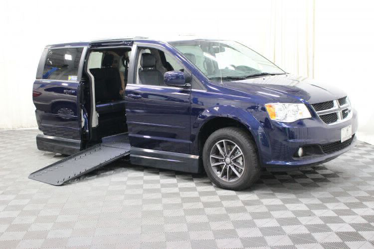 2017 dodge grand caravan wheelchair van for sale