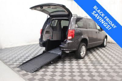 Commercial Wheelchair Vans for Sale - 2019 Dodge Grand Caravan SXT ADA Compliant Vehicle VIN: 2C4RDGCG9KR513477