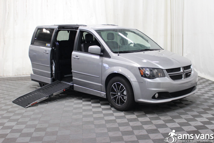2017 dodge grand caravan wheelchair van for sale