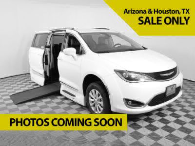 chrysler pacifica handicap van for sale