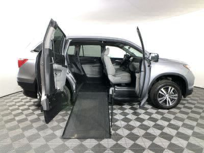 Handicap Van for Sale - 2018 Honda Pilot EX-L w/Navi Wheelchair Accessible Van VIN: 5FNYF5H71JB019921