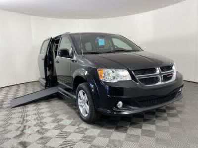 Handicap Van for Sale - 2019 Dodge Grand Caravan SXT Wheelchair Accessible Van VIN: 2C4RDGCG4KR772720